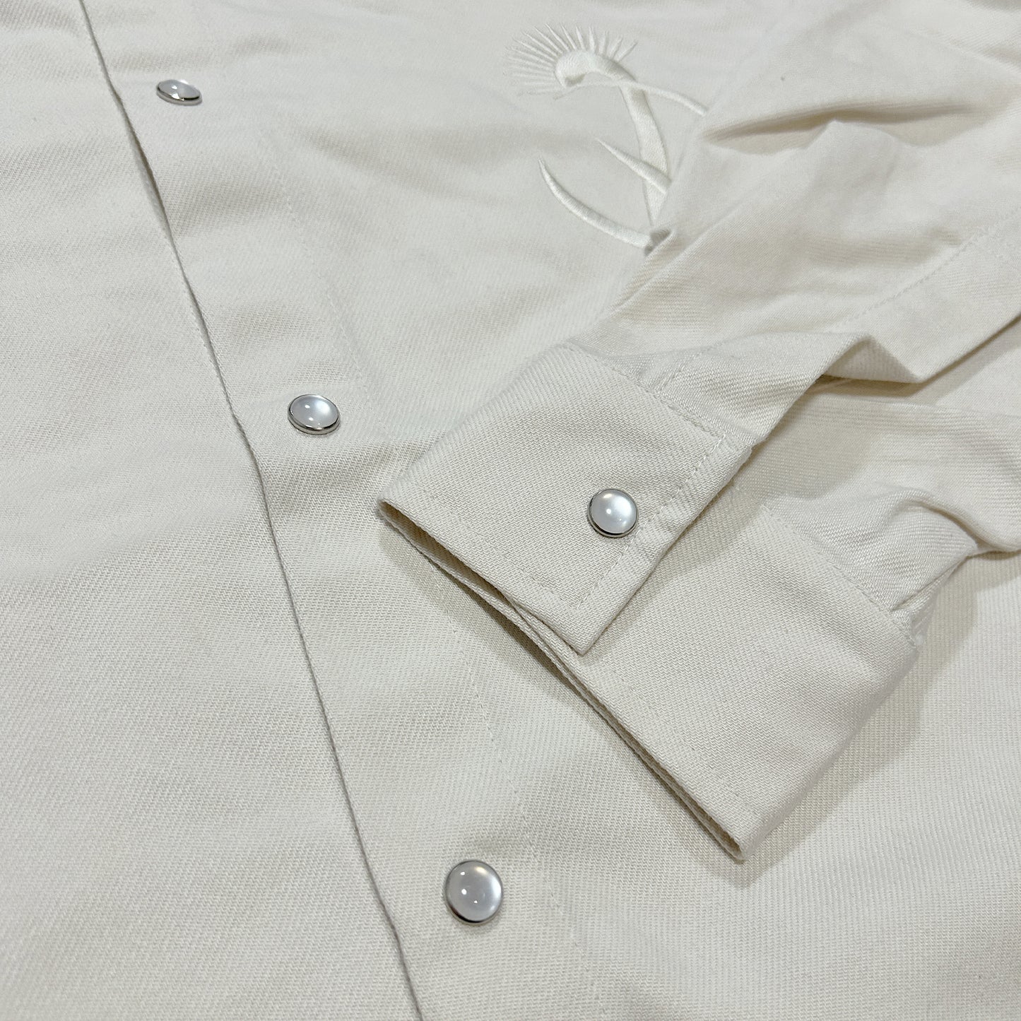 SIDE LACE SHIRT / BEIGE